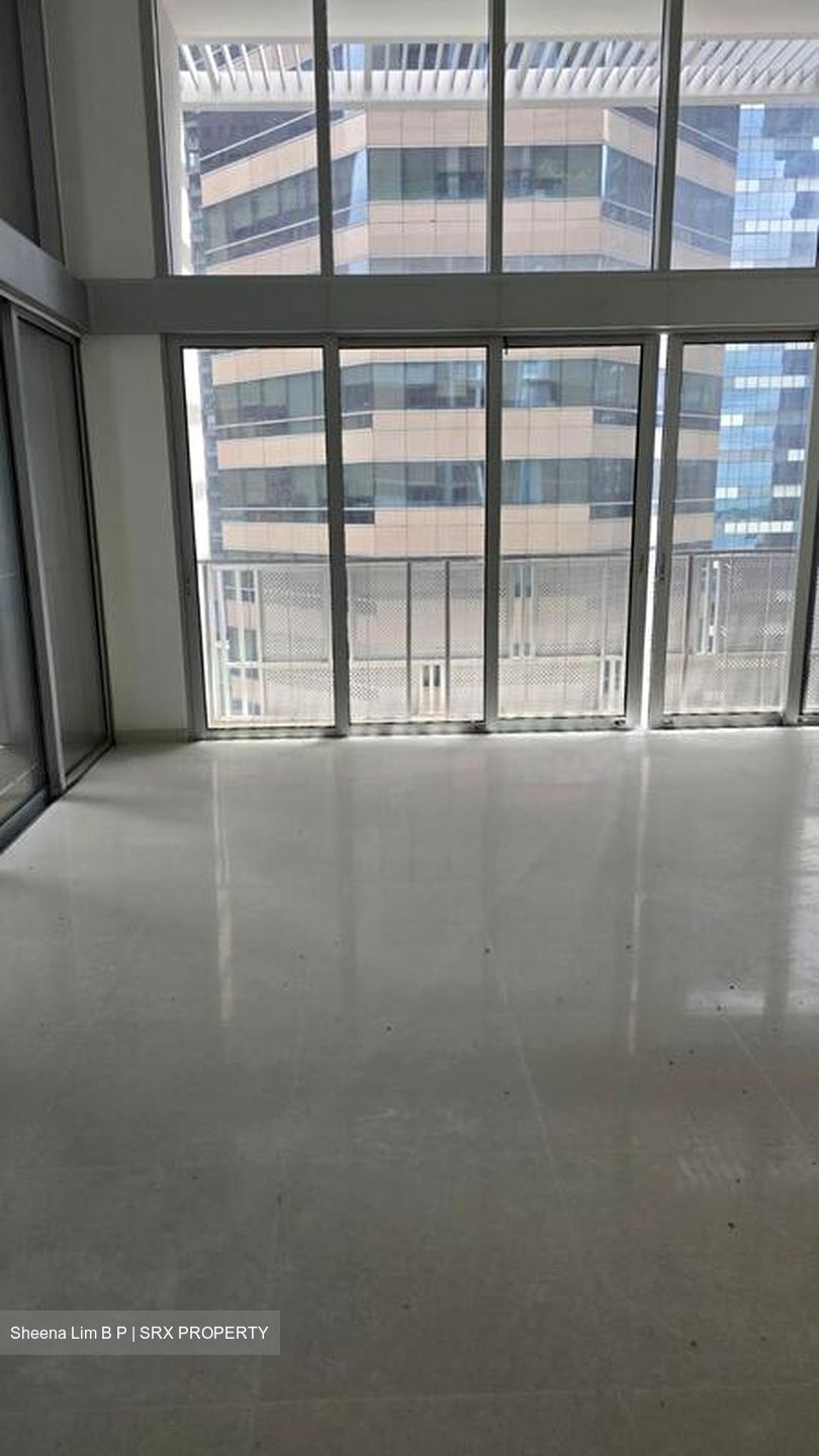 Eon Shenton (D2), Office #498662471